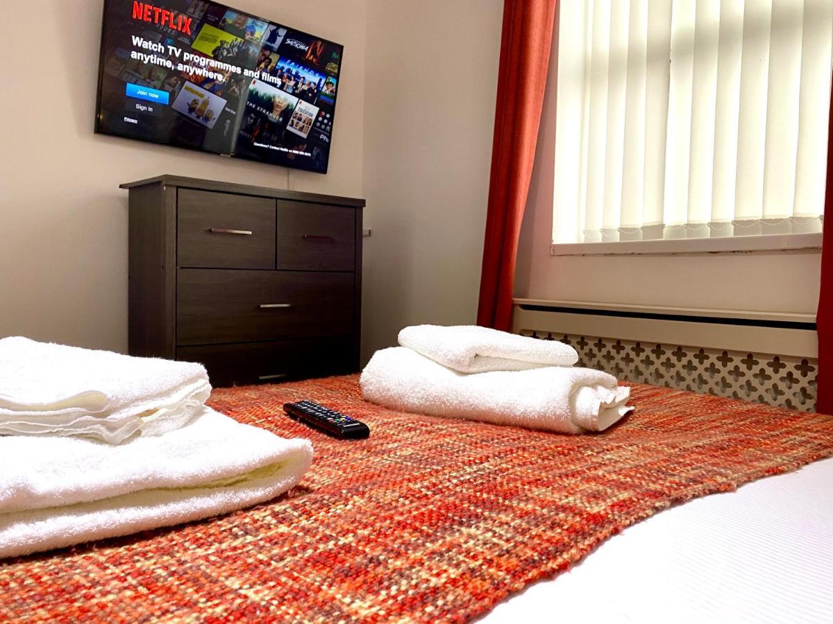 Simpson Beach View Apartments By Blackpool Service Apartments Eksteriør billede