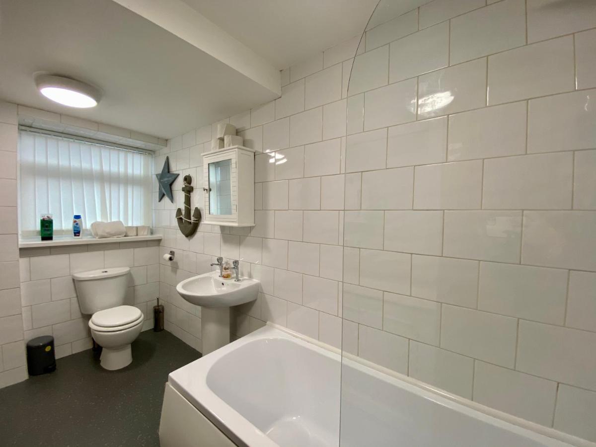 Simpson Beach View Apartments By Blackpool Service Apartments Eksteriør billede