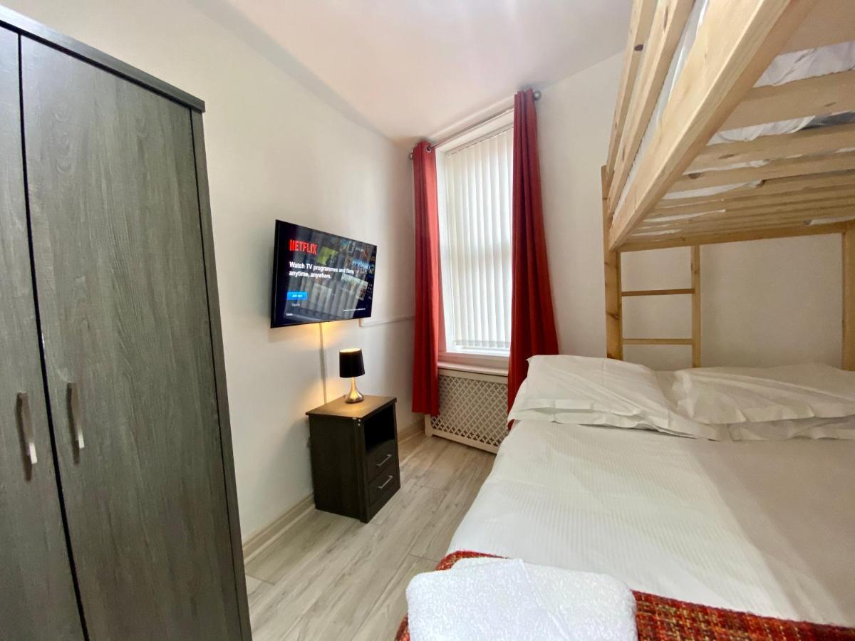 Simpson Beach View Apartments By Blackpool Service Apartments Eksteriør billede